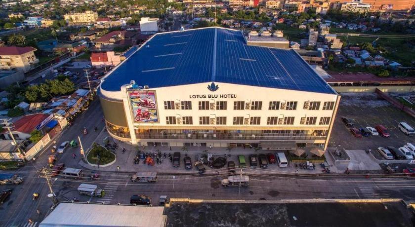 Lotus Blu Hotel Legazpi Eksteriør billede