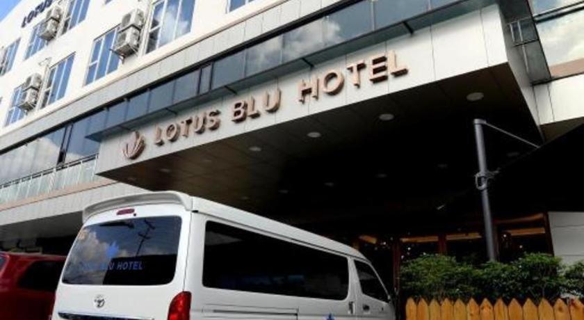 Lotus Blu Hotel Legazpi Eksteriør billede